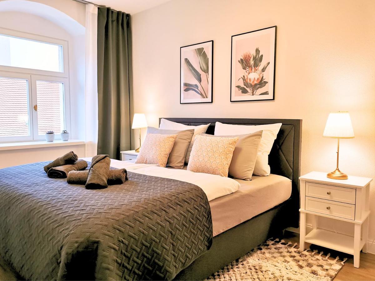 Meißen Fynbos Apartments Deluxe, Balkon, Historisch, Parkplatz מראה חיצוני תמונה