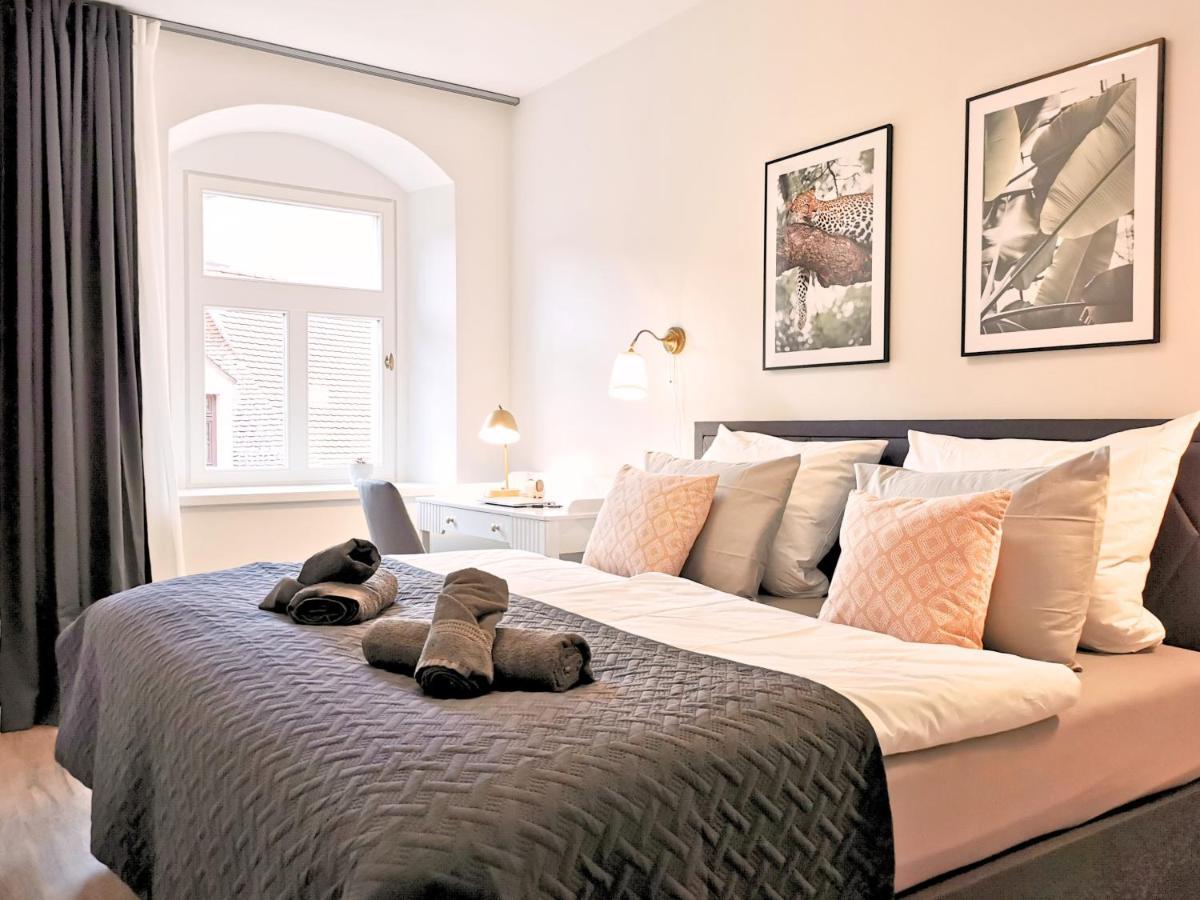 Meißen Fynbos Apartments Deluxe, Balkon, Historisch, Parkplatz מראה חיצוני תמונה
